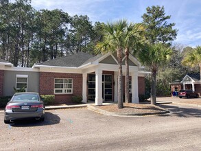 3040 N Highway 17, Mount Pleasant, SC for lease Building Photo- Image 2 of 11