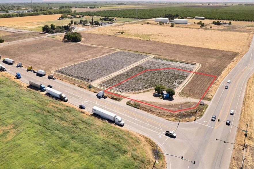 584 French Camp Rd, French Camp, CA for sale - Building Photo - Image 3 of 6