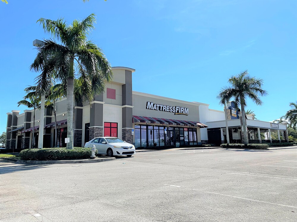 3320 Airport Rd, Boca Raton, FL 33431