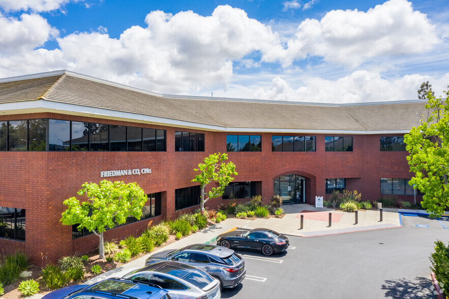 4040 Barranca Pky, Irvine, CA for lease - Building Photo - Image 1 of 12