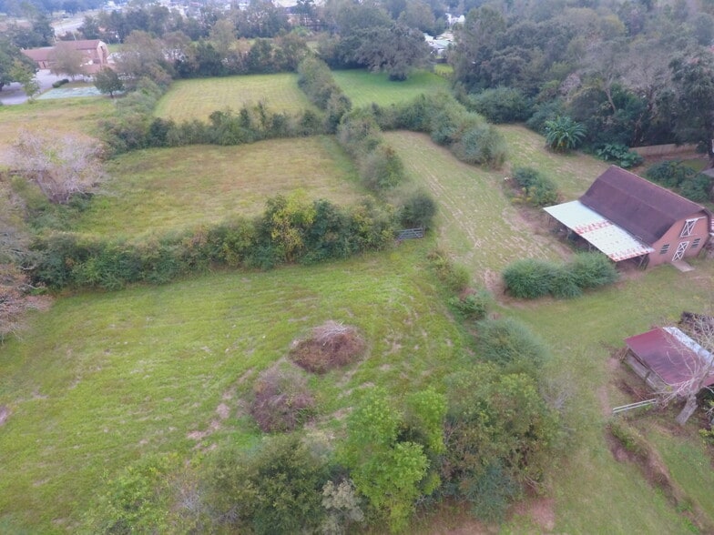 9200 Bowman Ave, Pensacola, FL for sale - Primary Photo - Image 2 of 13