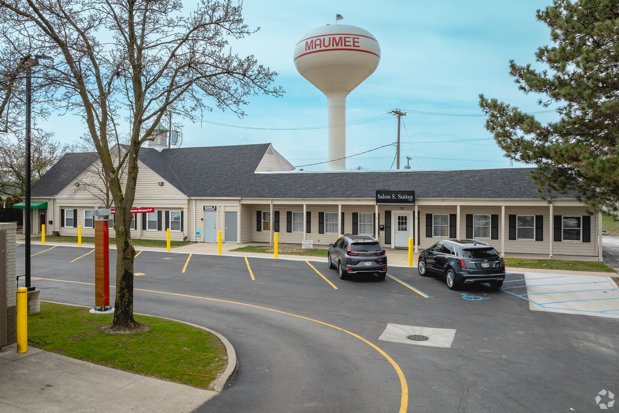 705 Conant St, Maumee, OH for lease Primary Photo- Image 1 of 8