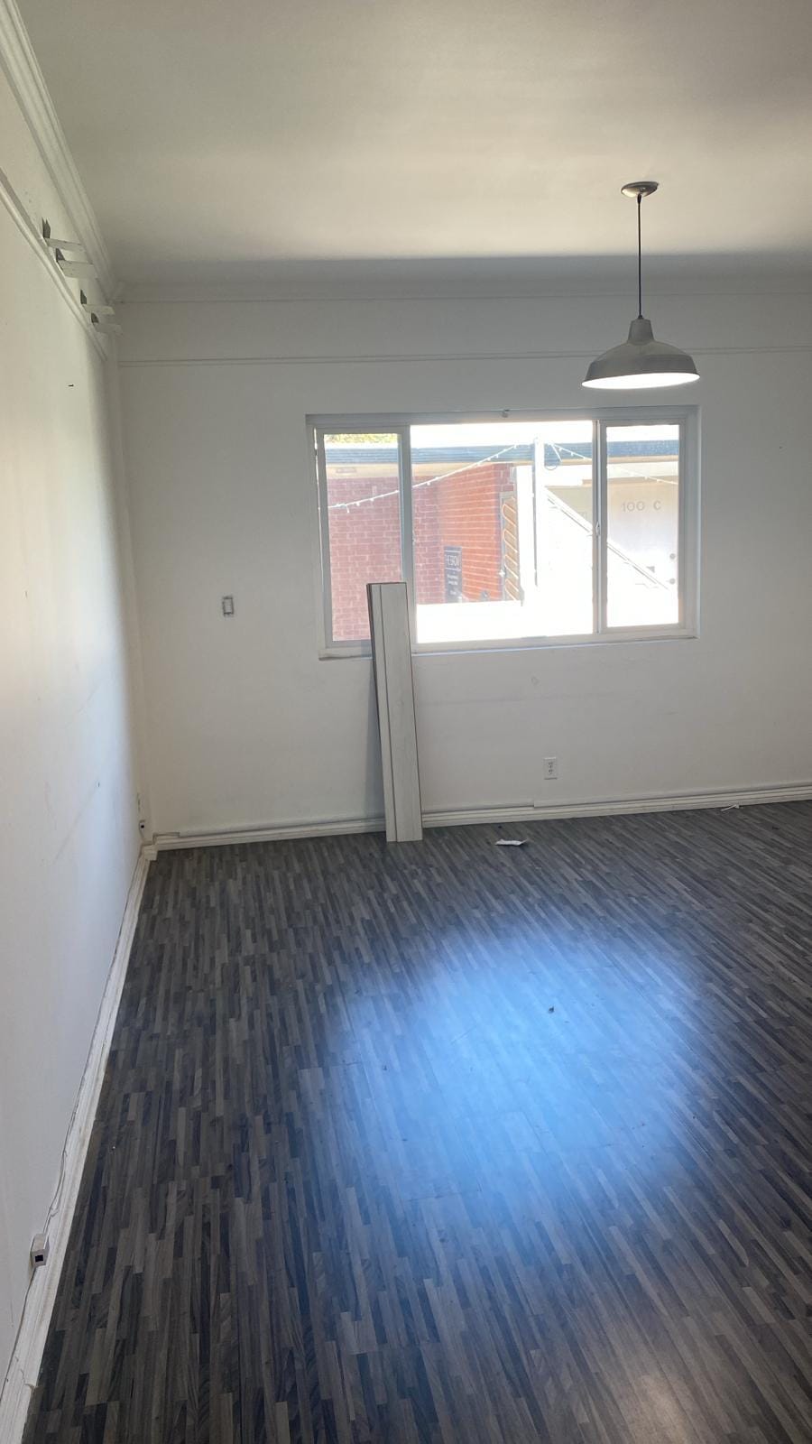 11630 Chayote St, Los Angeles, CA for lease Interior Photo- Image 1 of 2