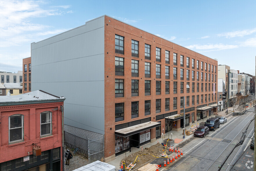 1120 Frankford Ave, Philadelphia, PA for lease - Primary Photo - Image 1 of 24