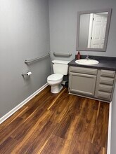 1235 Boone Hill Rd, Summerville, SC for lease Interior Photo- Image 2 of 9