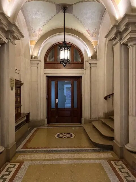 Office in Lyon for lease Lobby- Image 1 of 31