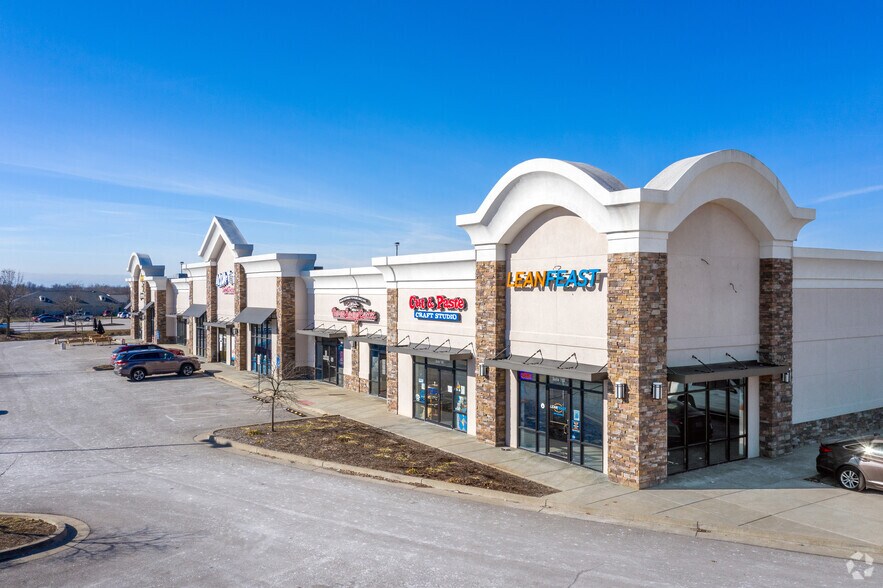 220 Ruccio Way, Lexington, KY for sale - Building Photo - Image 1 of 1