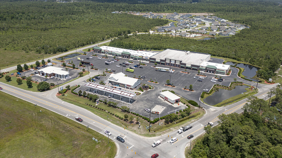 925 Seaside Rd SW, Ocean Isle Beach, NC for lease - Aerial - Image 2 of 17