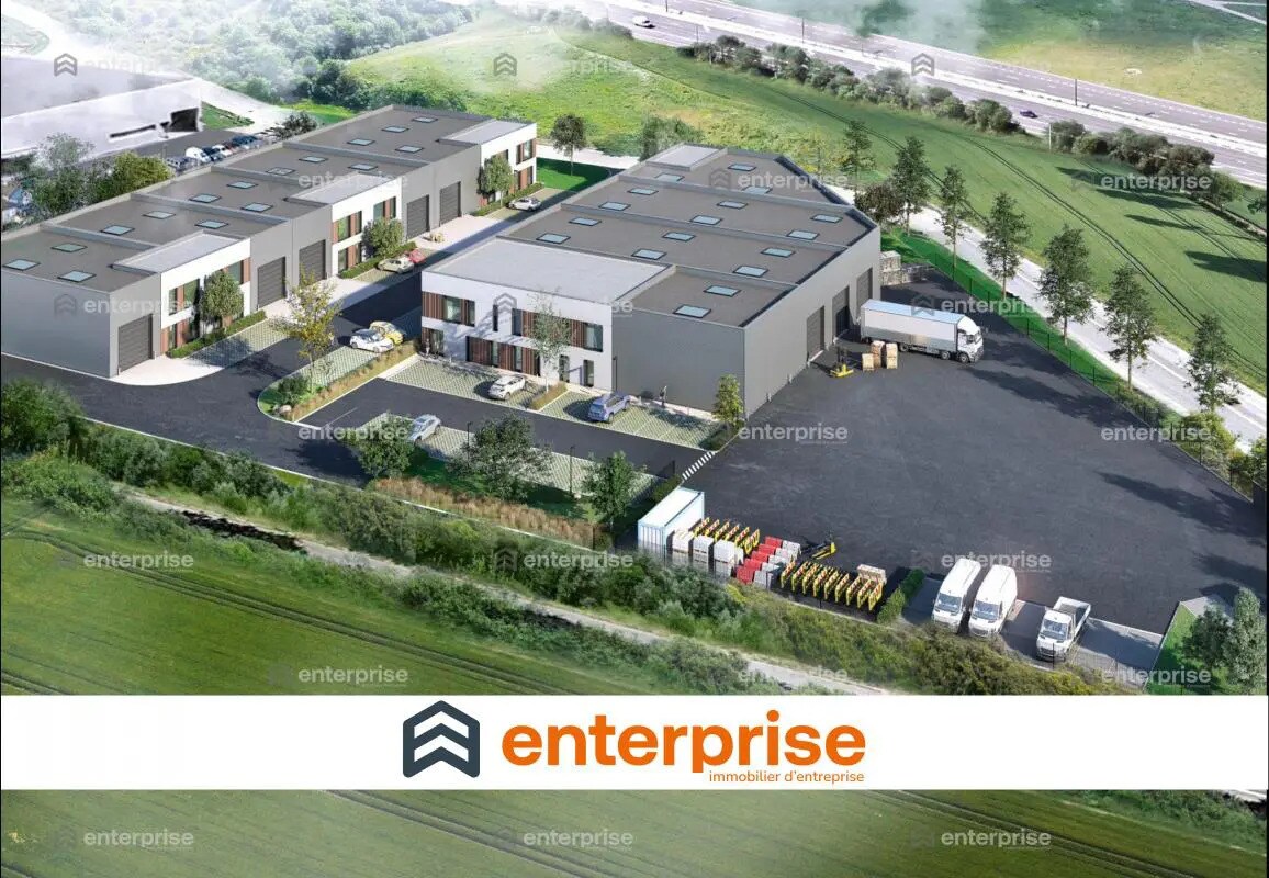 Flex in Bresles for lease Aerial- Image 1 of 2