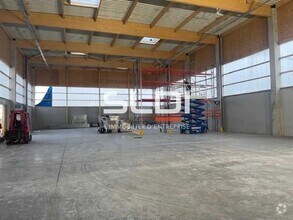 6 Rue Barthelemy Thimonnier, Genas for lease Building Photo- Image 1 of 5