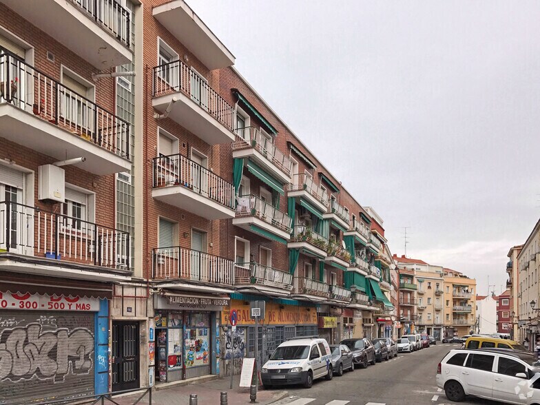 Calle de Juan Tornero, 64, Madrid, Madrid for sale - Building Photo - Image 2 of 2
