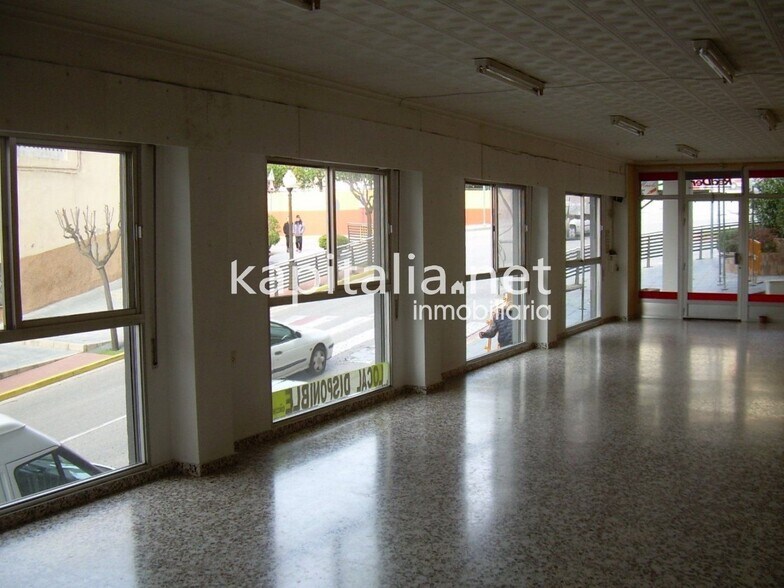 Retail in Bocairent, Valencia for lease - Building Photo - Image 2 of 6