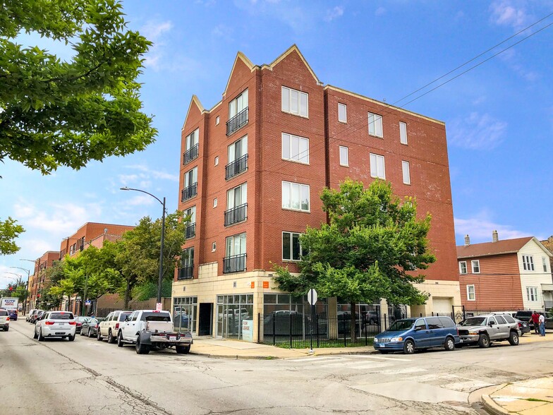 900 S Western Ave, Chicago, IL for sale - Building Photo - Image 1 of 1