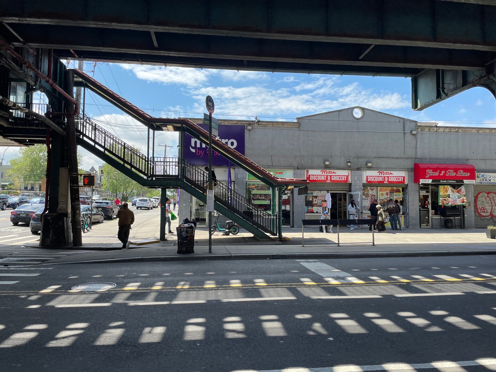 3201-3211 White Plains Rd, Bronx, NY for lease Interior Photo- Image 1 of 1