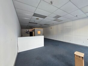 308-386 Towne Center Dr, Abingdon, VA for lease Interior Photo- Image 2 of 4
