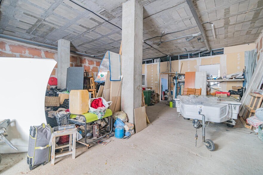 Retail in Atarfe, Granada for sale - Interior Photo - Image 3 of 16