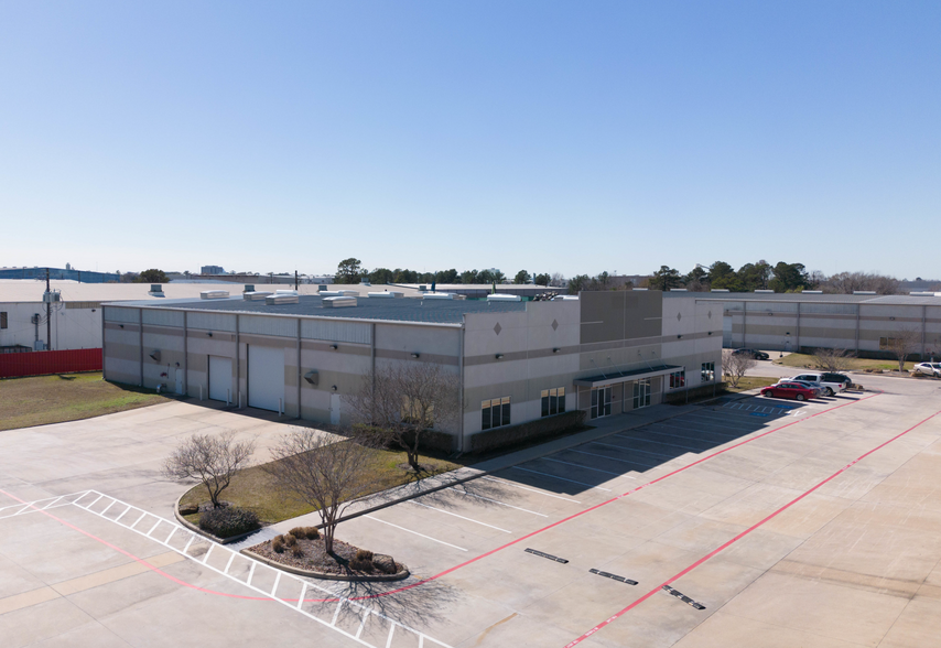 6507 West Little York Rd, Houston, TX for lease - Building Photo - Image 1 of 11