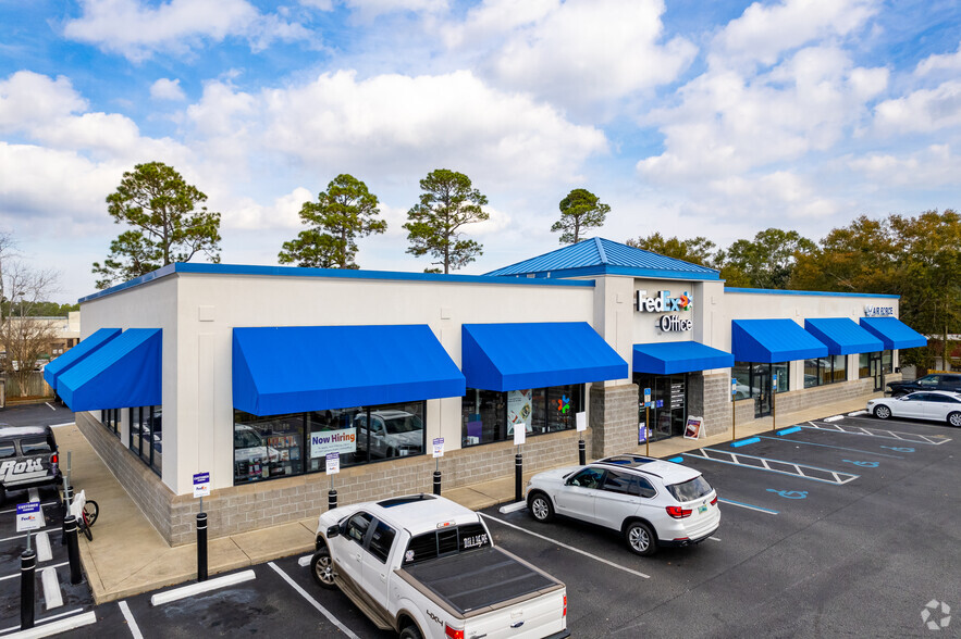 1520 Airport Blvd, Pensacola, FL for sale - Primary Photo - Image 1 of 1