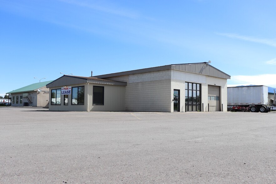 2177 US Highway 2 E, Kalispell, MT for sale - Building Photo - Image 1 of 1