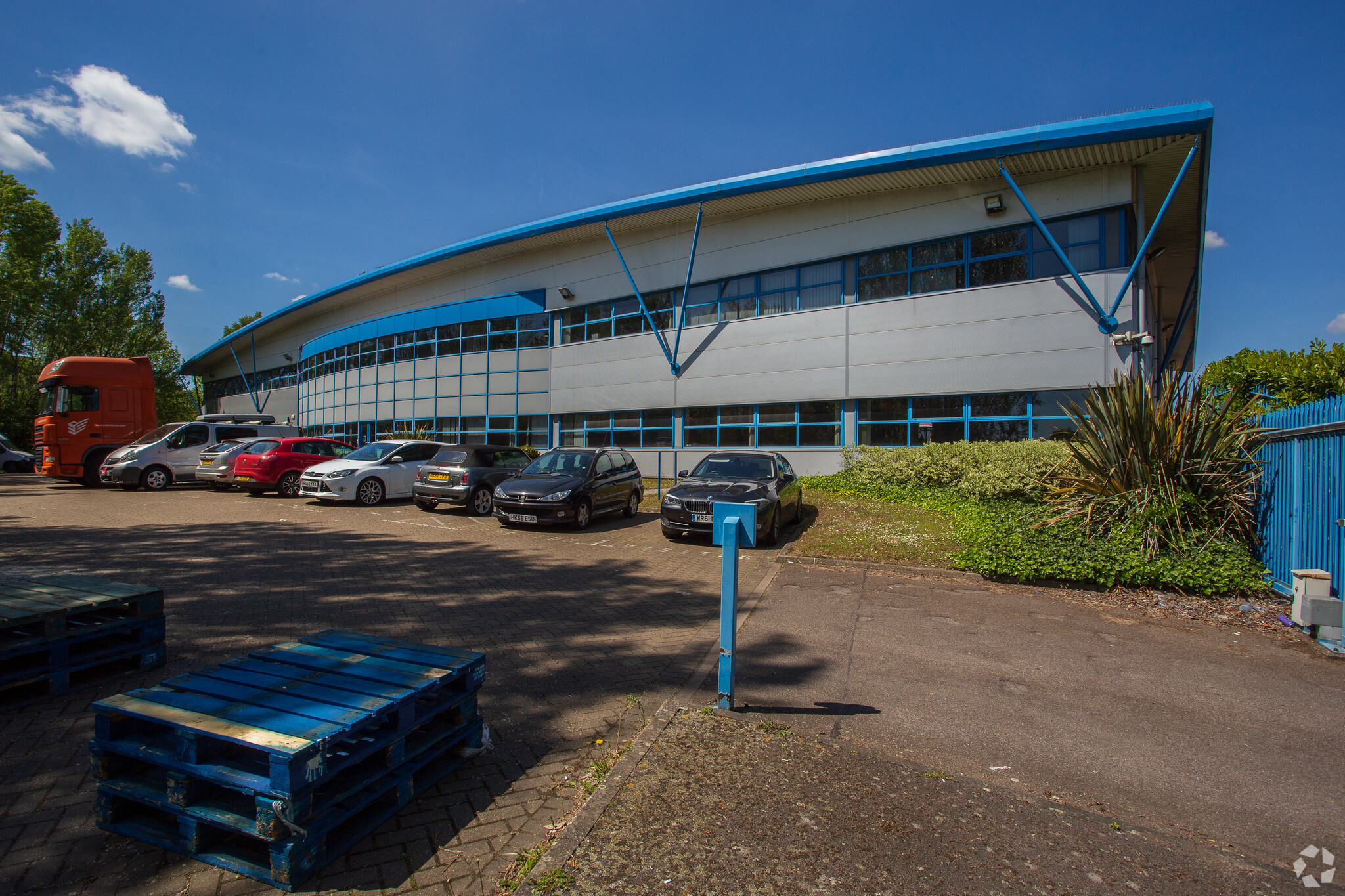 Church Manorway, Erith for sale Primary Photo- Image 1 of 1