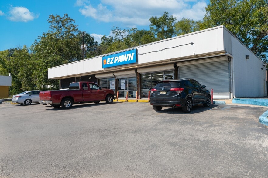 2040 Bessemer Rd, Birmingham, AL for sale - Building Photo - Image 1 of 4