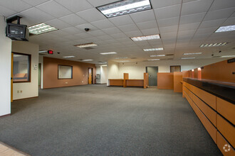 7740 E Speedway Blvd, Tucson, AZ for lease Interior Photo- Image 2 of 12