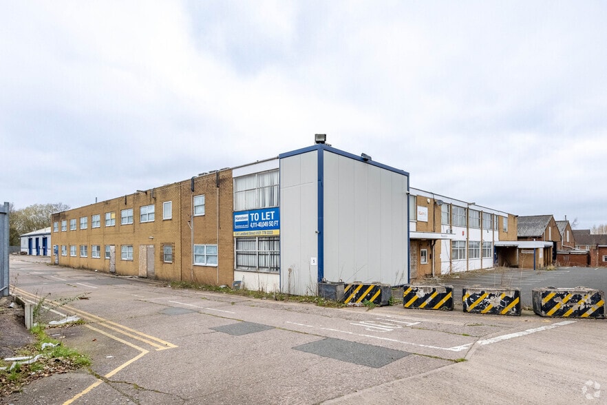 60 Holly Ln, Walsall for sale - Primary Photo - Image 1 of 1