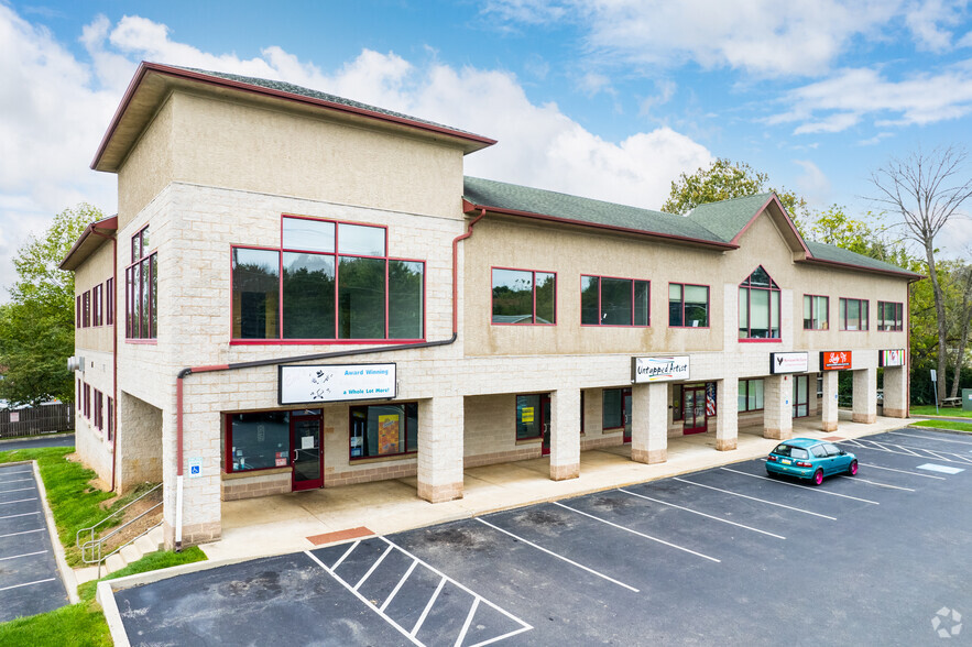 310-320 E Johnson Hwy, Norristown, PA for lease - Building Photo - Image 1 of 6