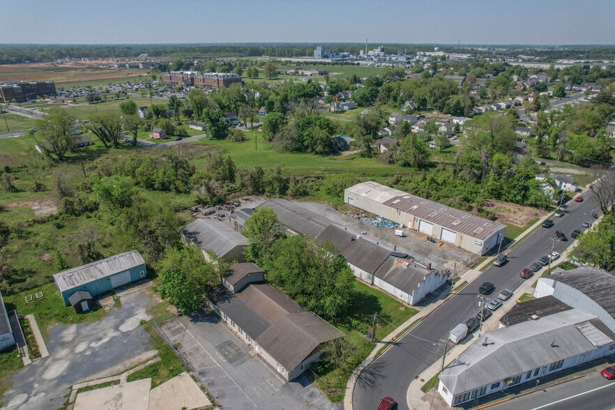 12 Lincoln St, Dover, DE for sale - Building Photo - Image 2 of 21