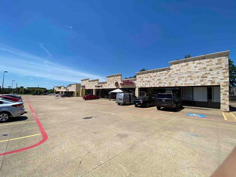2501 N Main St, Euless, TX for sale - Primary Photo - Image 1 of 1