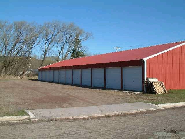 505 N Sheridan Ave, Munising, MI for sale - Primary Photo - Image 1 of 1