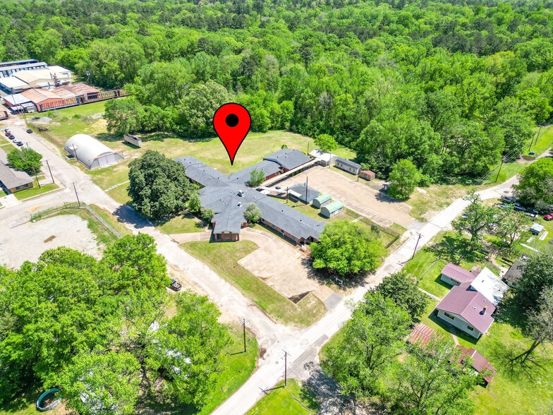 510 E Bonham St, Jefferson, TX for sale - Interior Photo - Image 3 of 31