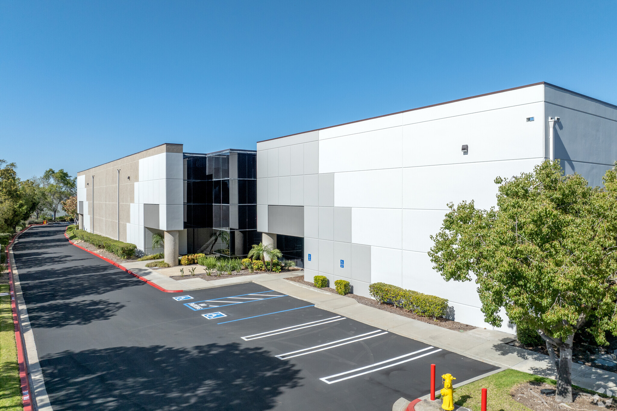 12251 Iavelli Way, Poway, CA for lease Building Photo- Image 1 of 8