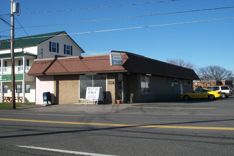 408 Old Liverpool Rd, Liverpool, NY for sale - Building Photo - Image 1 of 5