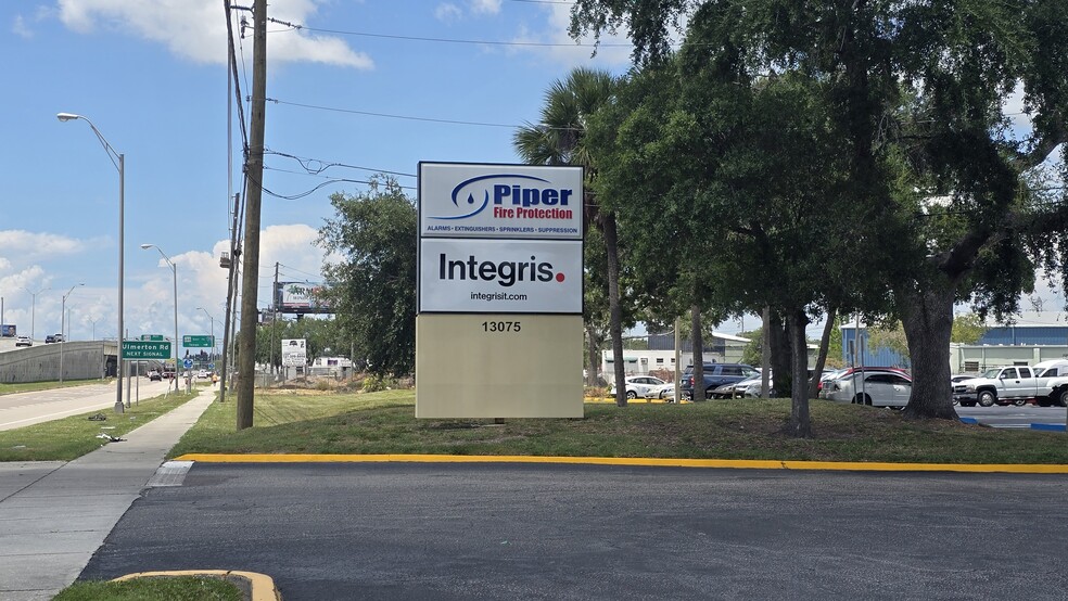 13075 US Highway 19 N, Clearwater, FL for lease - Building Photo - Image 3 of 8