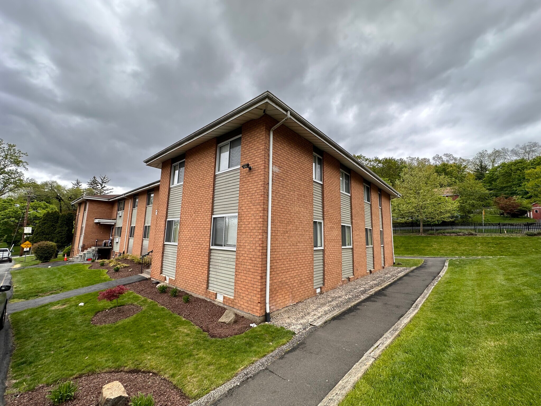 18 Waldron Ave, Nyack, NY 10960 1618 Waldron Avenue, West Nyack, NY