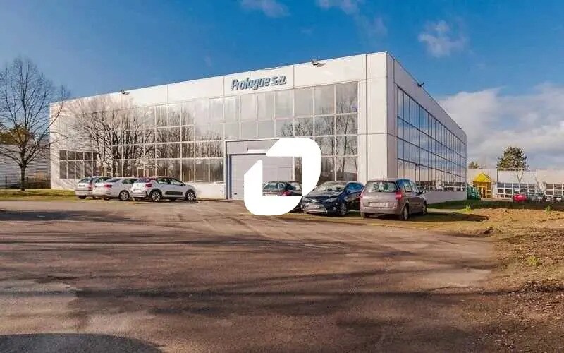 Flex in Les Ulis for lease Building Photo- Image 1 of 11