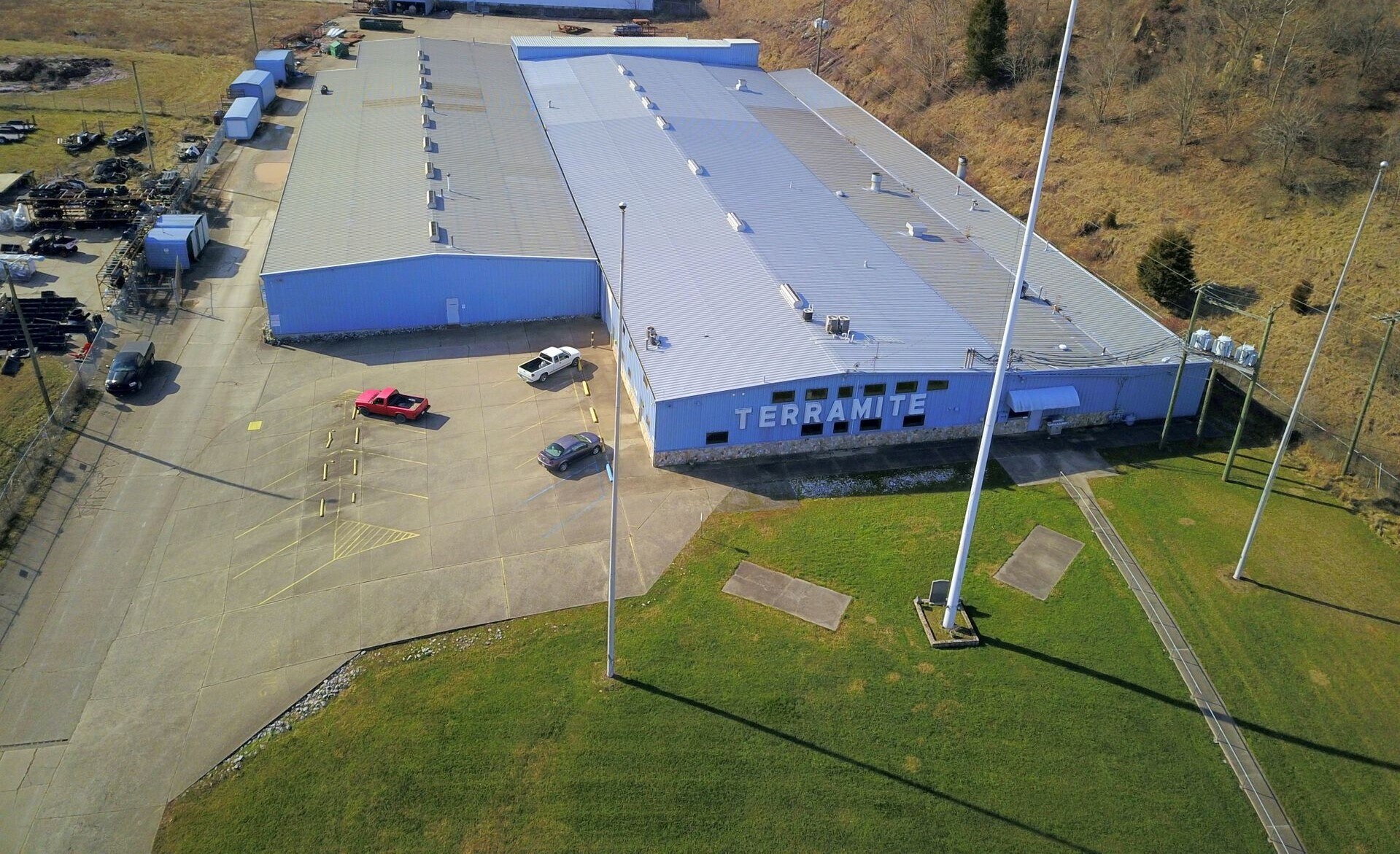 600 New Goff Mountain Rd, Cross Lanes, WV for sale Primary Photo- Image 1 of 1
