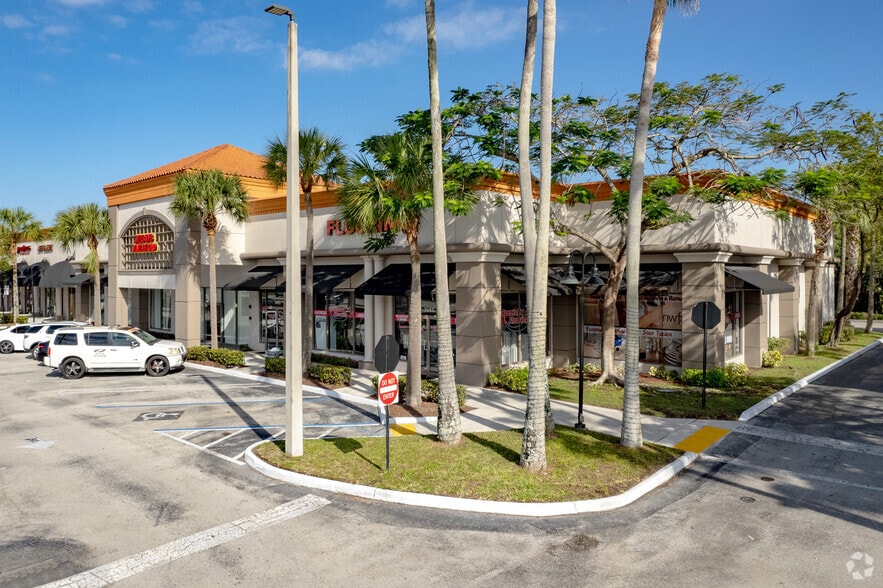 7355-7605 W Sample Rd, Coral Springs, FL for lease - Building Photo - Image 3 of 16