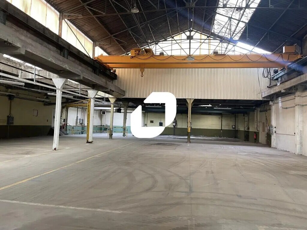 Location Local d'activités 62 m² à 14 307 m² - Photo 1