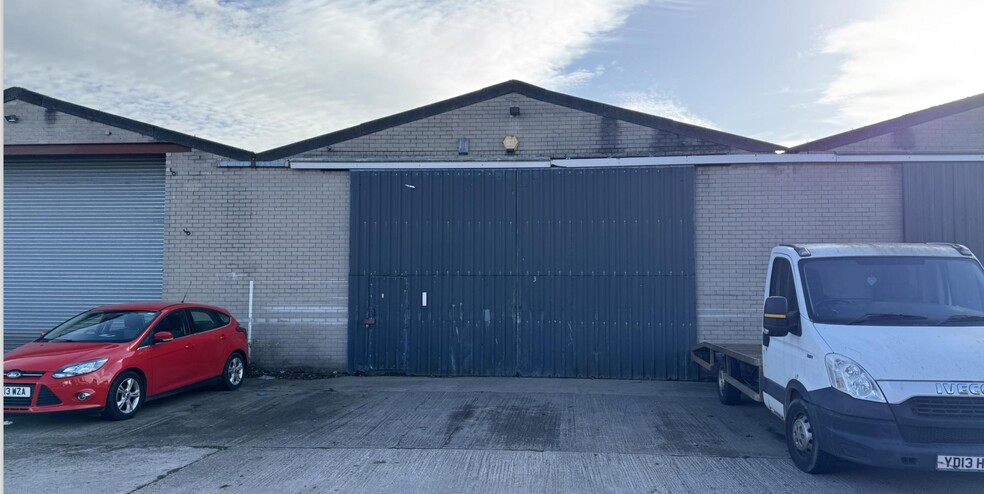 Westbank Rd, Wrexham for lease - Primary Photo - Image 1 of 3