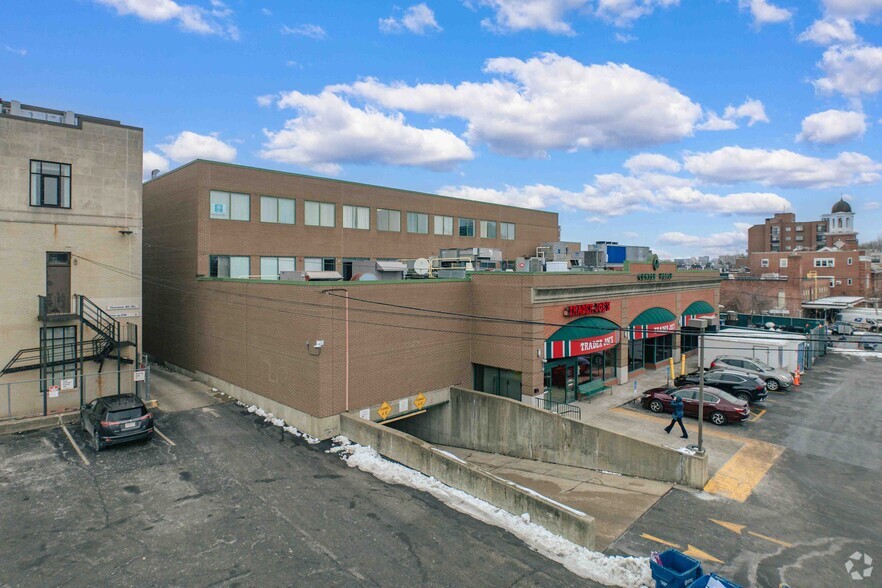 1309 Beacon St, Brookline, MA for lease - Building Photo - Image 3 of 5