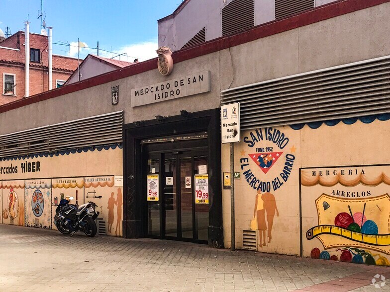 Calle de San Braulio, 2, Madrid, Madrid for lease - Building Photo - Image 3 of 3