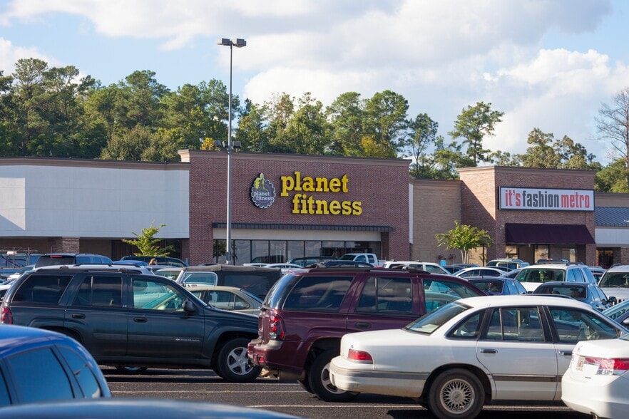 2115 Windsor Springs Rd, Augusta, GA 30906 Colony Plaza