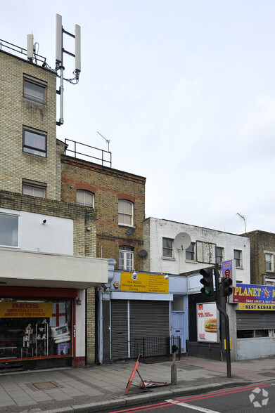 294 Brixton Rd, London for sale - Building Photo - Image 2 of 3