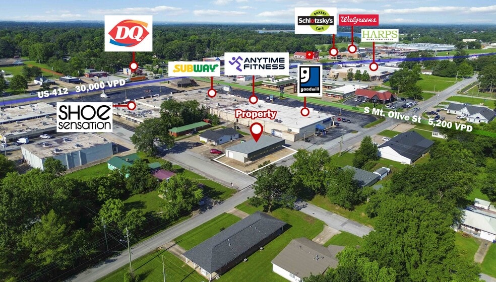196 E Kenwood St, Siloam Springs, AR for lease - Building Photo - Image 1 of 25
