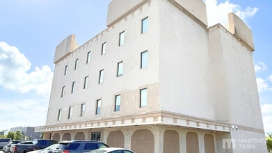 4350 W Hallandale Beach Blvd, Pembroke Park, FL for lease Building Photo- Image 2 of 10