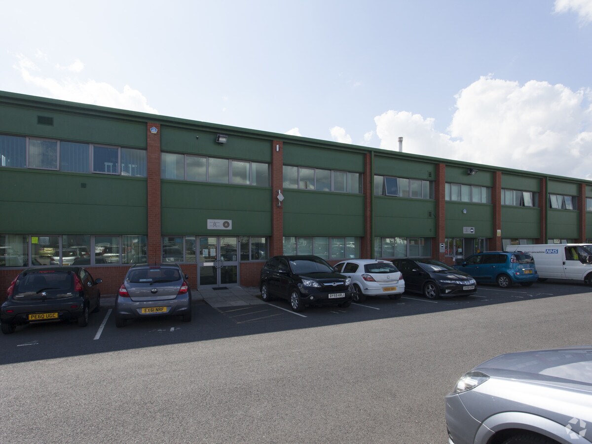 Haslingden Rd, Blackburn, BB1 2EE