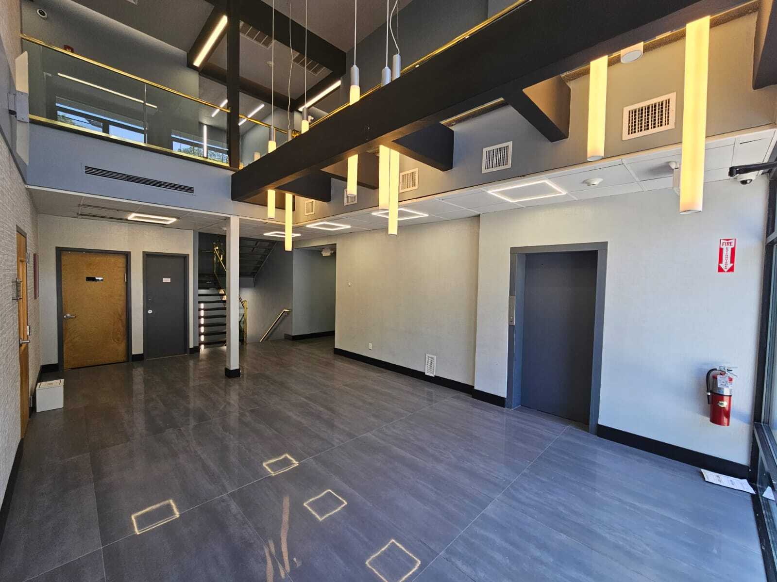 233 Lafayette Ave, Suffern, NY for lease Interior Photo- Image 1 of 3