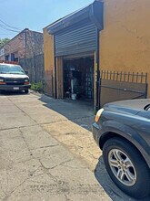9530 Ditmas Ave, Brooklyn, NY for lease Building Photo- Image 2 of 5